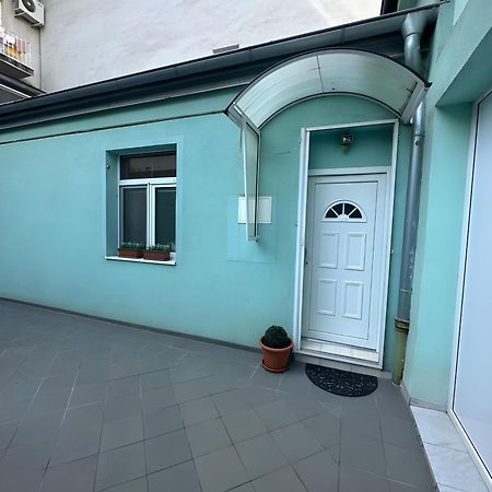 Blue Apartment In City Center, Best Location براتسيلافا المظهر الخارجي الصورة